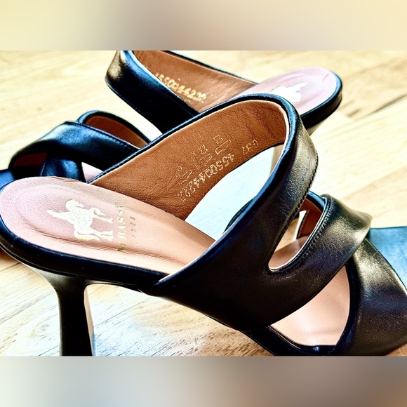 NWOT - EMBASSY LONDON “Oriana Black” Women’s Designer Sandals - EU 37 / US 6 - Picture 4 of 7